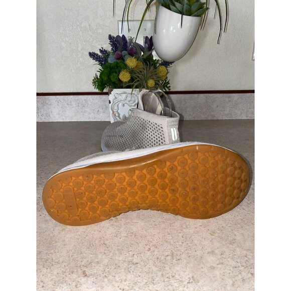 Nobull Mens Lightweight Perforated Trainers With Gum Sole Size 8 - Picture 8 of 10